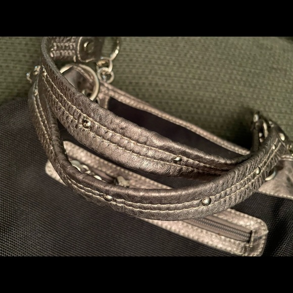 Kathy Van Zeeland Black/Silver Bag - Picture 8 of 10